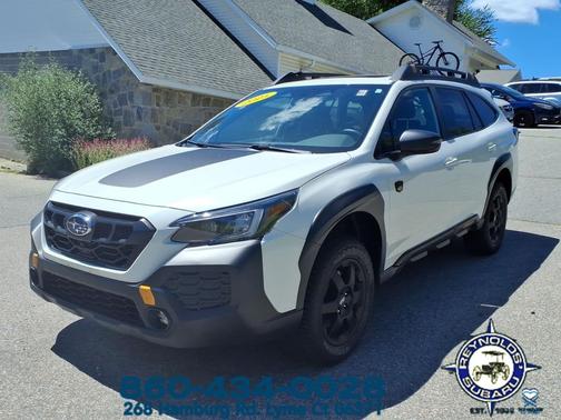 Crystal White Pearl Gray 2025 Subaru Outback Wilderness