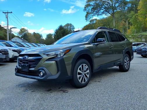 2025 Subaru Outback Premium