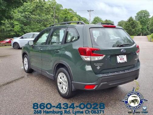 2022 Subaru Forester Base
