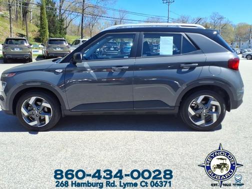 Ecotronic Gray w/Black Roof 2025 Hyundai VENUE Limited