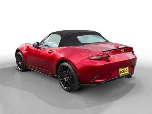 2023 Mazda MX-5 Miata Club