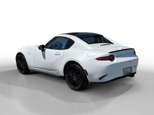 Snowflake White Pearl 2025 Mazda MX-5 Miata RF Club