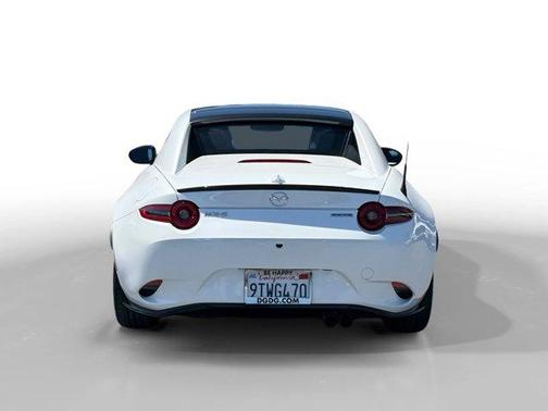 Snowflake White Pearl 2025 Mazda MX-5 Miata RF Club