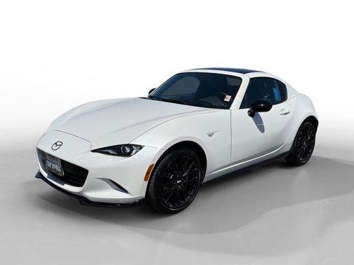 Snowflake White Pearl 2025 Mazda MX-5 Miata RF Club