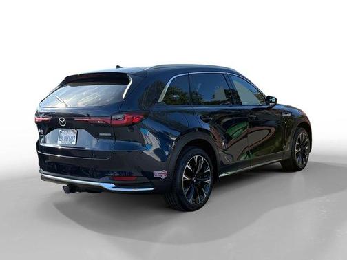 2024 Mazda CX-90 PHEV Premium Plus