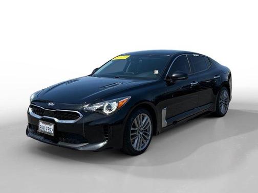 Aurora Black 2018 Kia Stinger Base