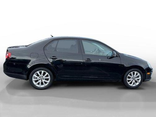 2010 Volkswagen Jetta Limited Edition