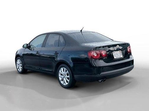 2010 Volkswagen Jetta Limited Edition