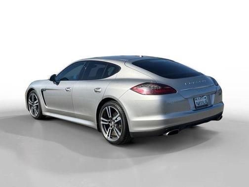 Luxor Beige Metallic 2012 Porsche Panamera 4