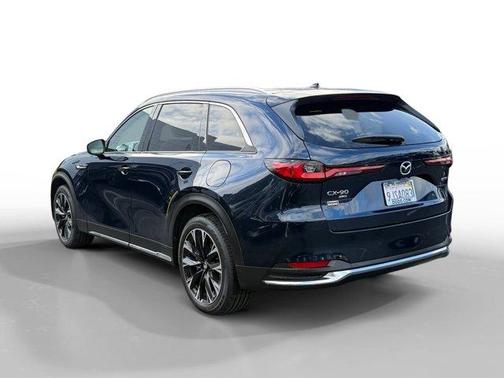 2024 Mazda CX-90 PHEV Premium Plus