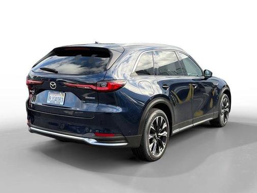 2024 Mazda CX-90 PHEV Premium Plus