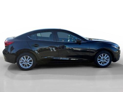 2016 Mazda Mazda3 i Sport