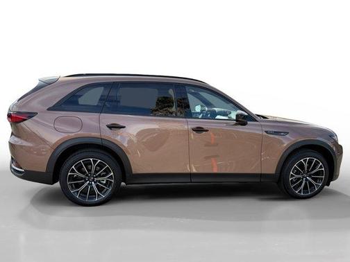 2025 Mazda CX-70 PHEV Premium Plus Package