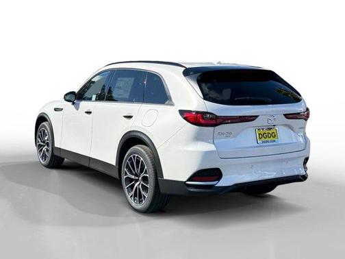 2025 Mazda CX-70 PHEV Premium Package