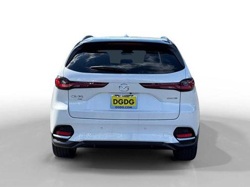 2025 Mazda CX-70 PHEV Premium Package