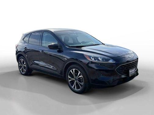 Blue Metallic 2021 Ford Escape SE