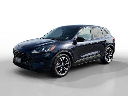 Blue Metallic 2021 Ford Escape SE