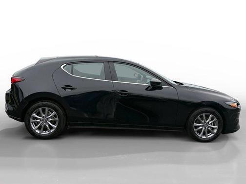 2022 Mazda Mazda3 FWD