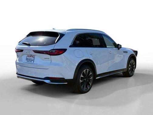 2024 Mazda CX-90 PHEV Premium