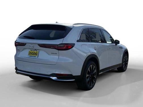 2026 Mazda CX-90 Premium Plus