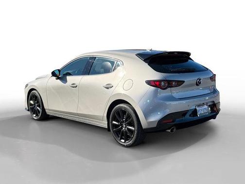 2025 Mazda Mazda3 Premium Plus