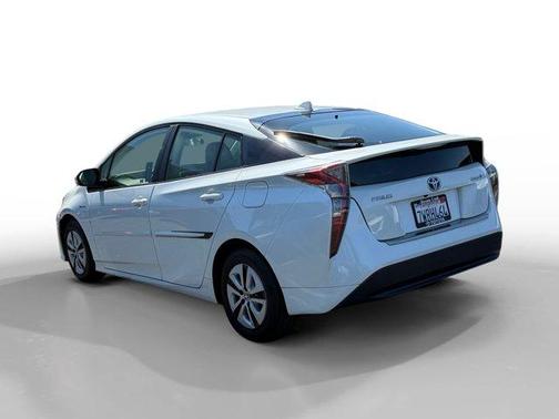 2016 Toyota Prius Three