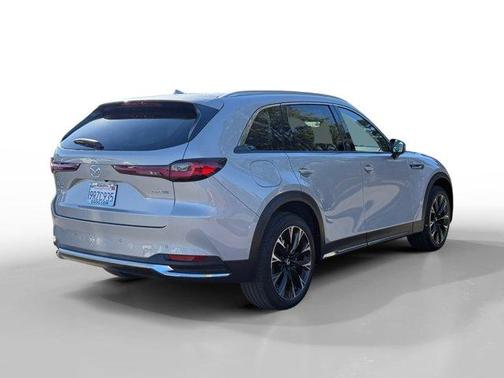 2025 Mazda CX-90 Premium Plus