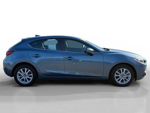 2016 Mazda Mazda3 i Touring