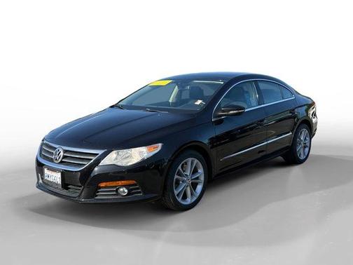 Deep Black Metallic 2010 Volkswagen CC Luxury