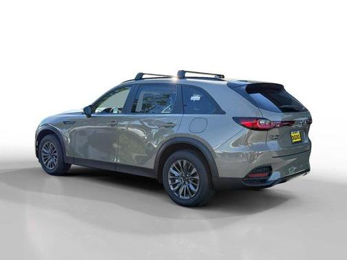 Zircon Sand Metallic 2026 Mazda CX-70 SCP