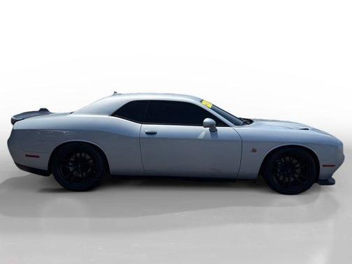 Triple Nickel Clearcoat 2019 Dodge Challenger R/T Scat Pack