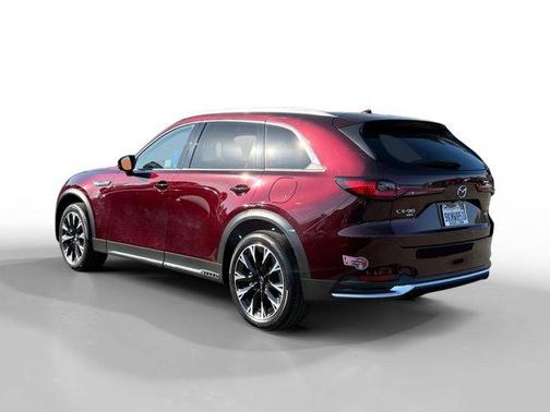 2024 Mazda CX-90 PHEV Premium Plus
