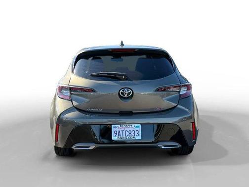Bronze 2020 Toyota Corolla Hatchback SE