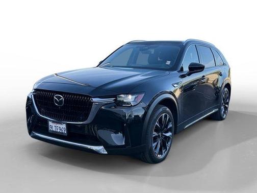 2024 Mazda CX-90 PHEV Premium Plus