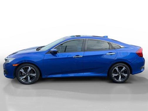 2017 Honda Civic Touring