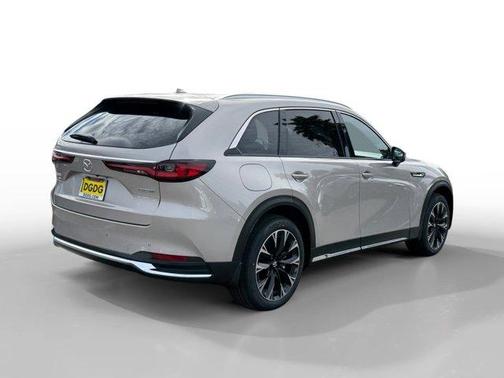 2026 Mazda CX-90 Premium Plus