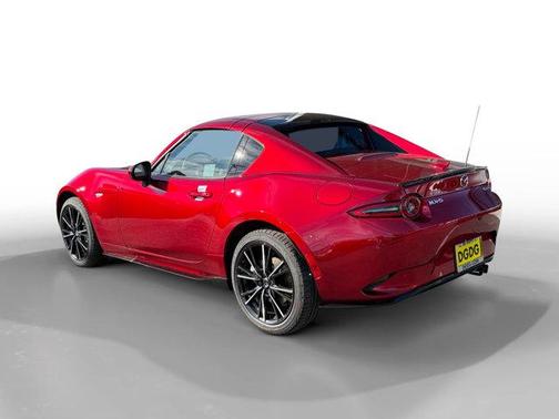 Soul Red Crystal Metallic 2026 Mazda MX-5 Miata GRAND TOURING