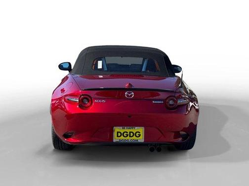 Soul Red Crystal Metallic 2026 Mazda MX-5 Miata Club