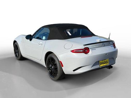 Aero Gray Metallic 2026 Mazda MX-5 Miata Club