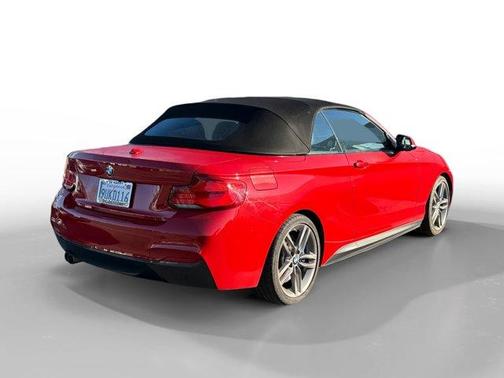 2018 BMW 230 i