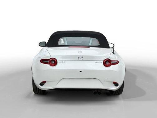 Snowflake White Pearl Mica 2026 Mazda MX-5 Miata GRAND TOURING