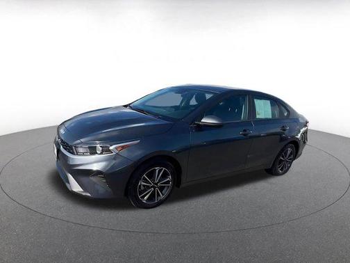 Gravity Gray 2024 Kia Forte LXS
