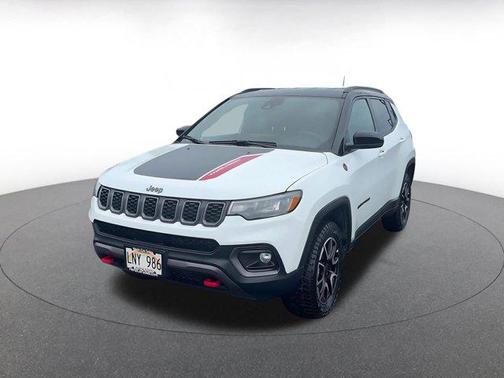 2025 Jeep Compass Trailhawk