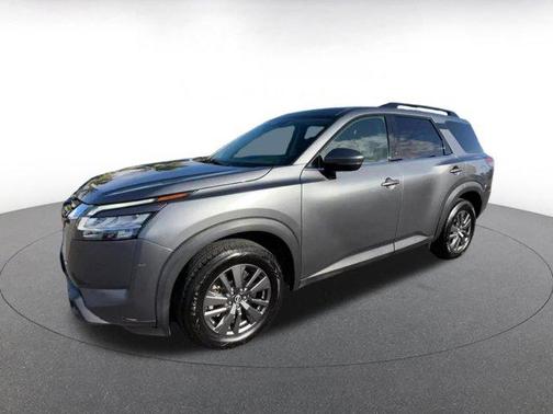 2022 Nissan Pathfinder SV 2WD