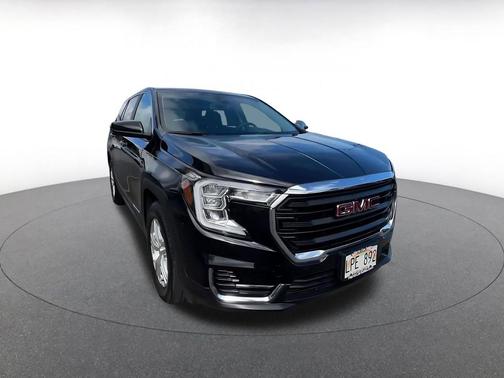 Ebony Twilight Metallic 2024 GMC Terrain SLE