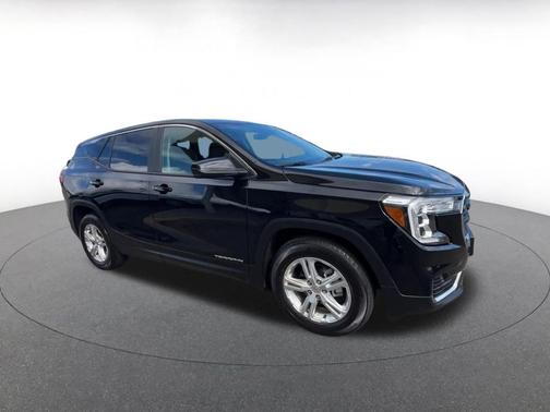 Ebony Twilight Metallic 2024 GMC Terrain SLE