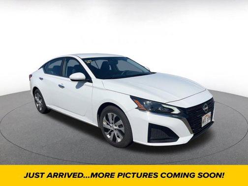 2023 Nissan Altima S FWD