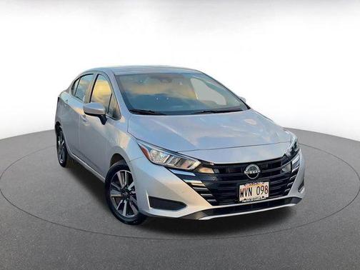 2023 Nissan Versa 1.6 SV