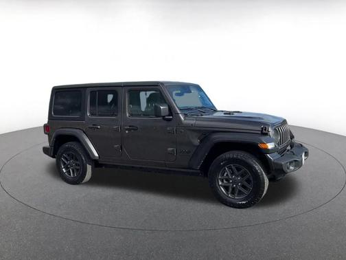 Granite Crystal Metallic Clearcoat 2025 Jeep Wrangler Sport S