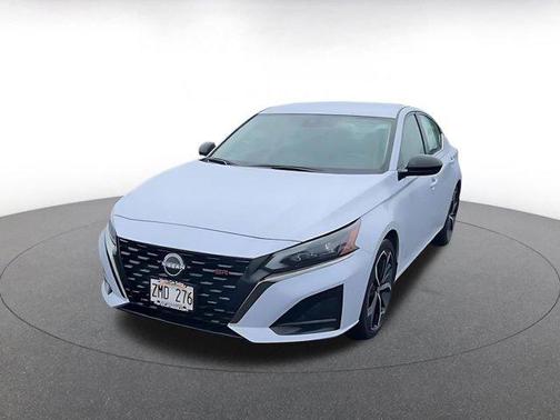 2025 Nissan Altima SR FWD